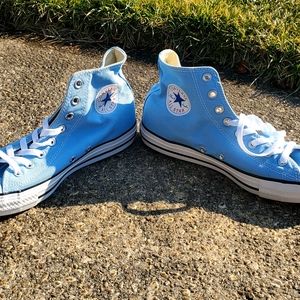 Converse Chuck Taylor All Star High Top Baby Blue and White Sneaker (Periwinkle)